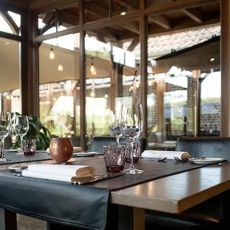 De Biek Hotel 3*